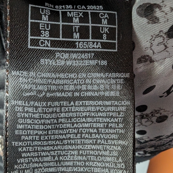 GUESS Faux Fur Black Zip Up Vest Size Medium Glam Punk Rock NYE - Picture 7 of 14